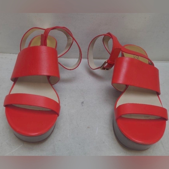 Michael Kors Poesy Red Wedge Platform Sandals Size 9 Used Exc  MSRP $150 - Picture 1 of 8